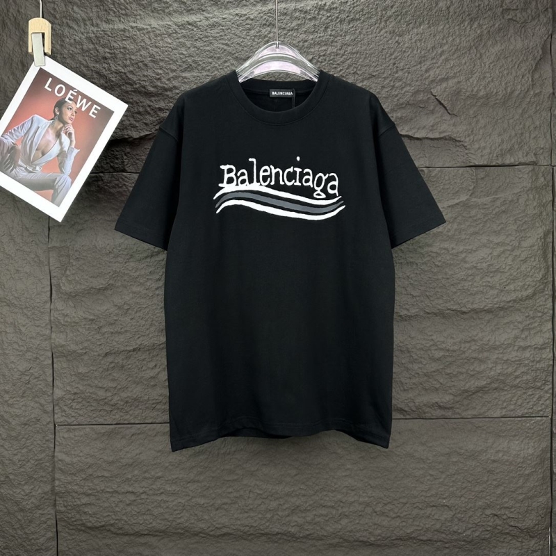 Ba*len*cia*ga t-shirts